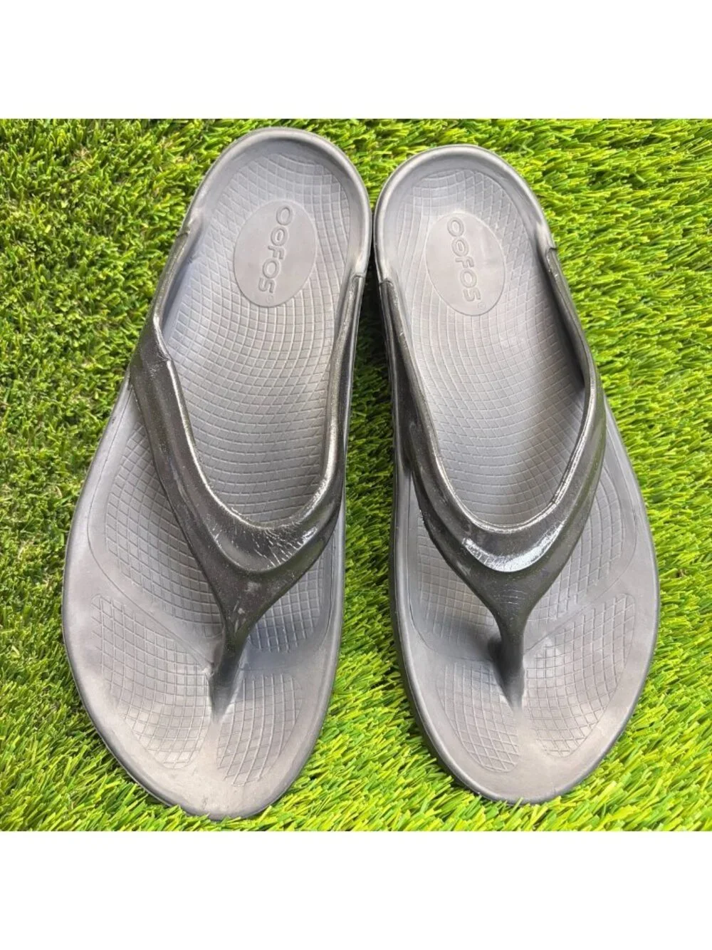 Oofos OOriginal Womens Size 9 Black Beach Outdoor Walking Recovery Thong Sandals